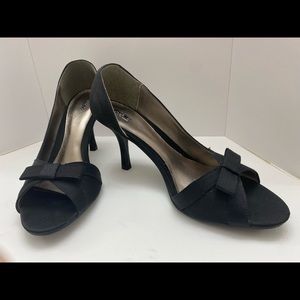 Massimo satin and grosgrain ribbon heels
